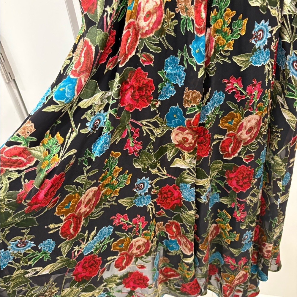 Alice + Olivia Heather Handkerchief Floral Silk Blend Dress Size 4 - Picture 10 of 15